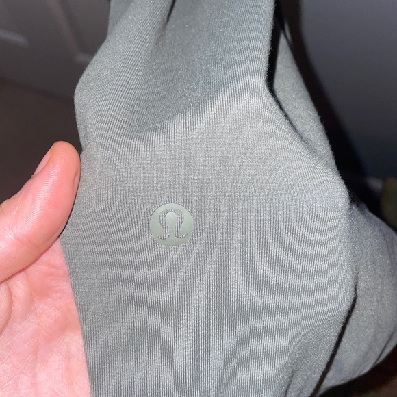 Lululemon Joggers size 6 - Picture 2 of 5